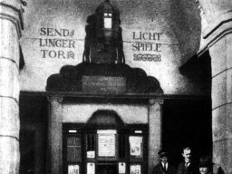 1914 Kasse und Eingang